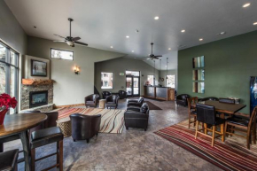 Park Avenue Upgraded 3 Bedroom Condominiums Park City